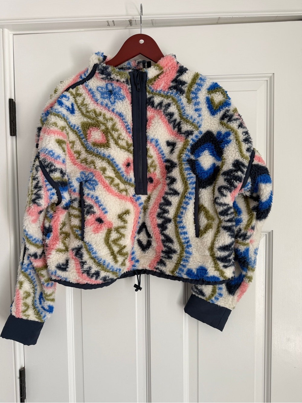 Cropped SO fleece